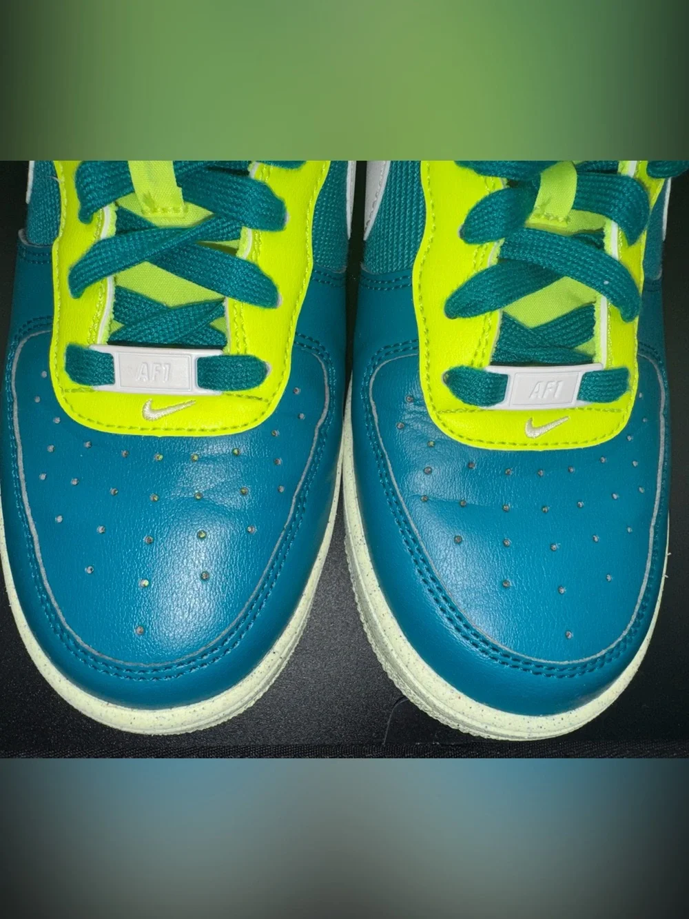 Nike Air Force 1 ‘07 LV8 Teal Volt Sneakers | Men’s 6 / Women’s 7.5 | DM1086-300